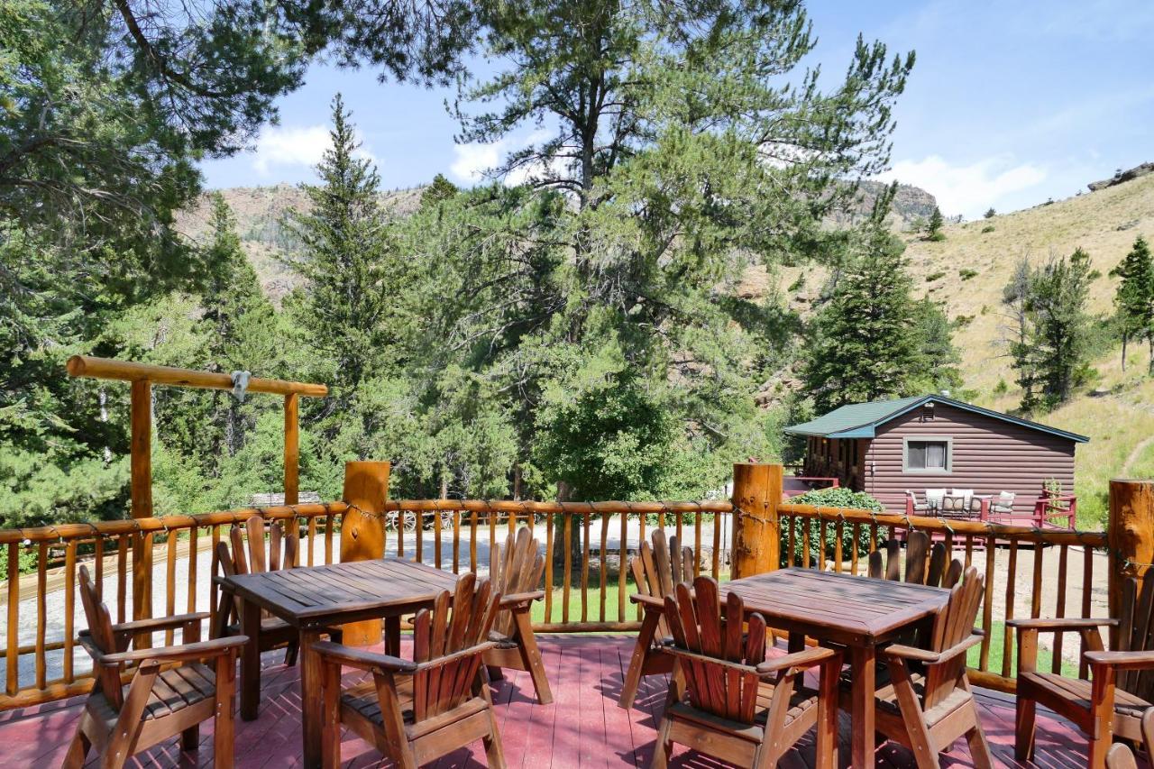 Bill Cody Ranch Hotell Exteriör bild