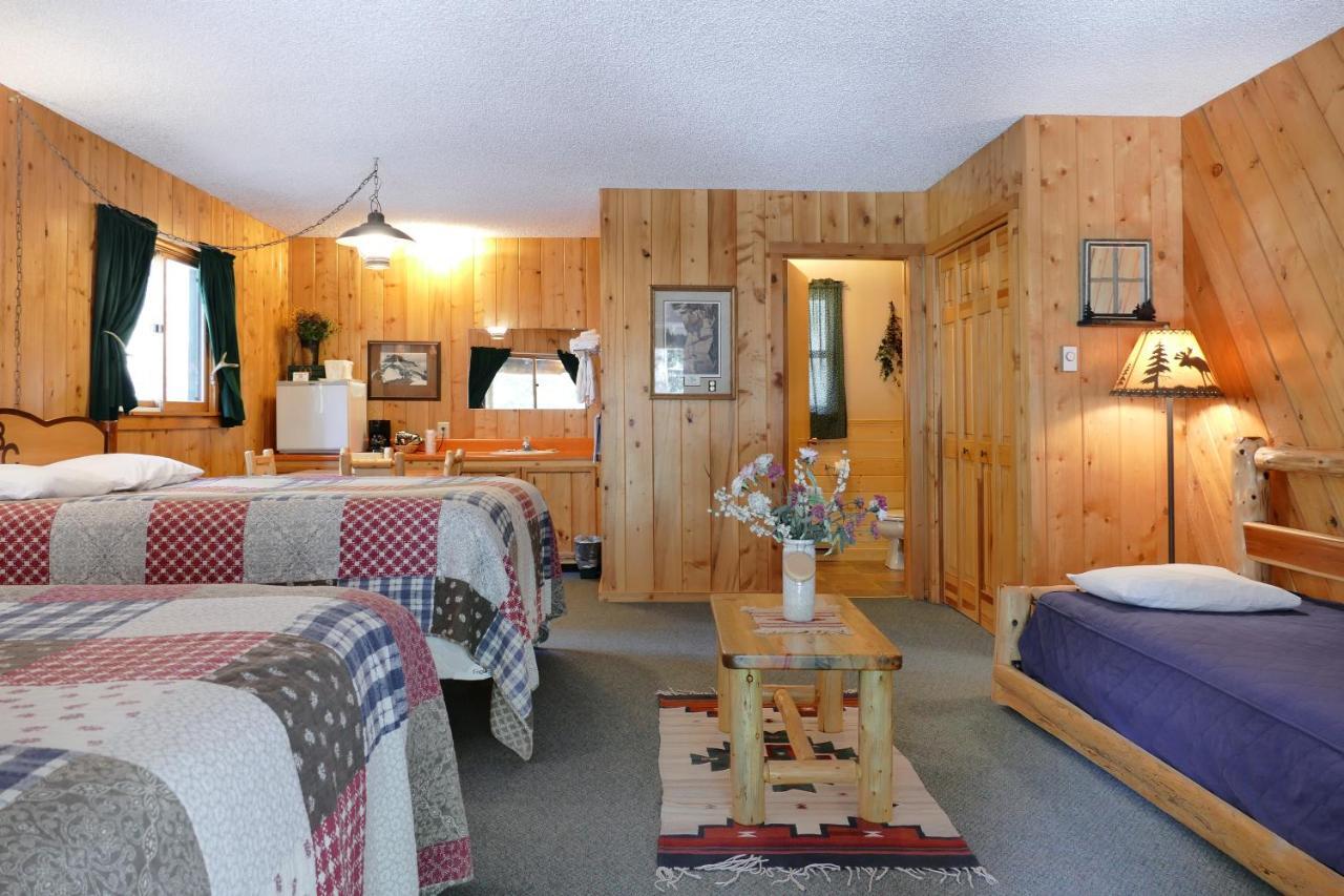 Bill Cody Ranch Hotell Exteriör bild