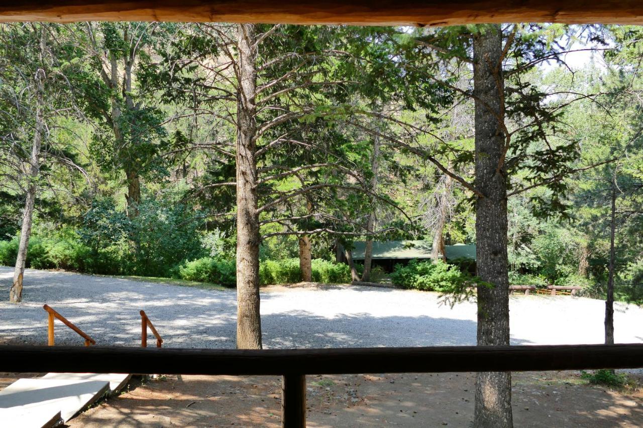 Bill Cody Ranch Hotell Exteriör bild