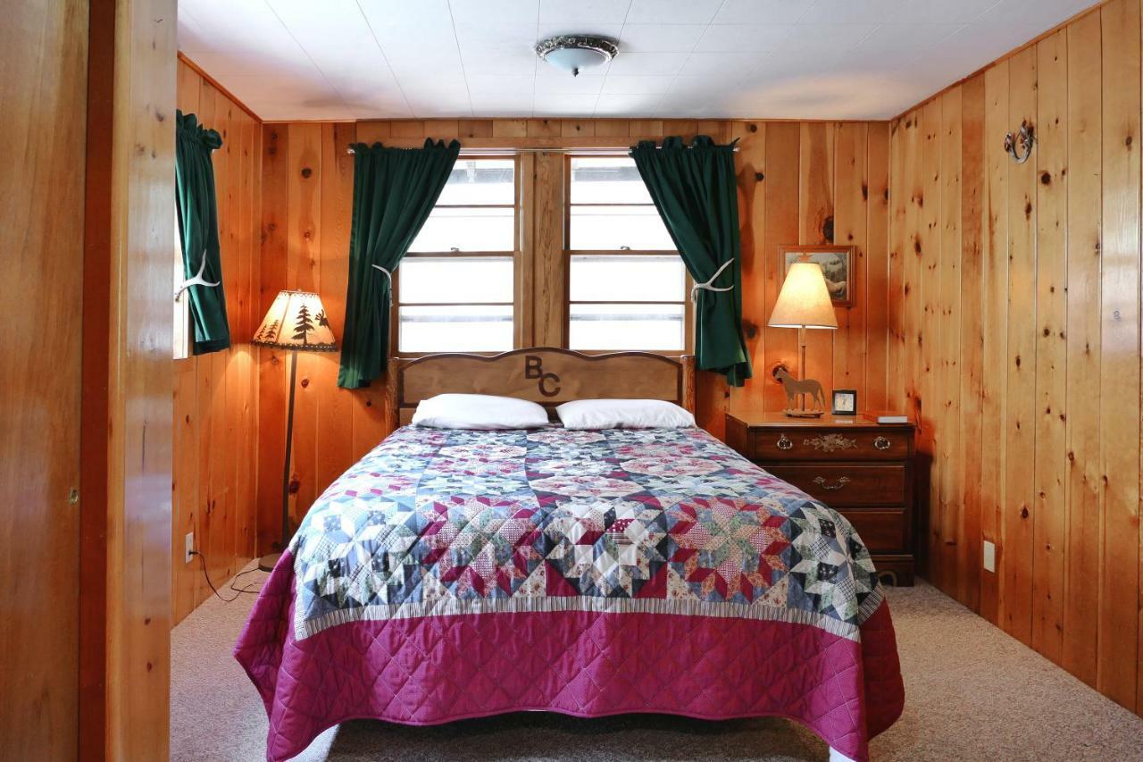 Bill Cody Ranch Hotell Exteriör bild